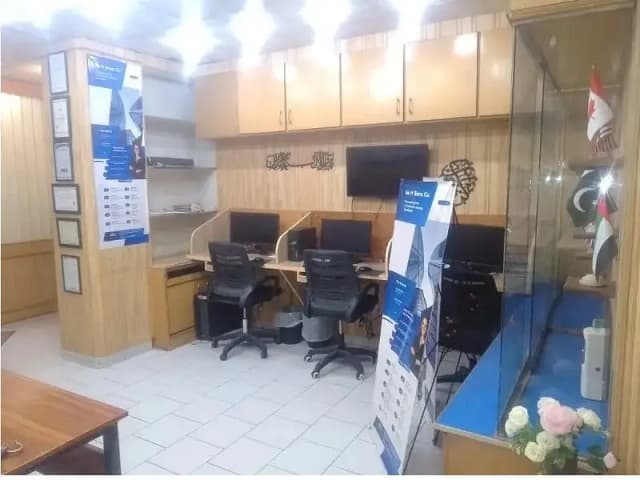 Sami Furnished Office Area 550 Square Feet Available For Rent in Main Boulevard Road Gulberg 3 Lahore
