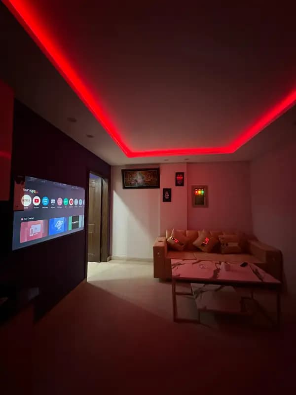 Per day luxury furnished one bedroom apartment on daily basis