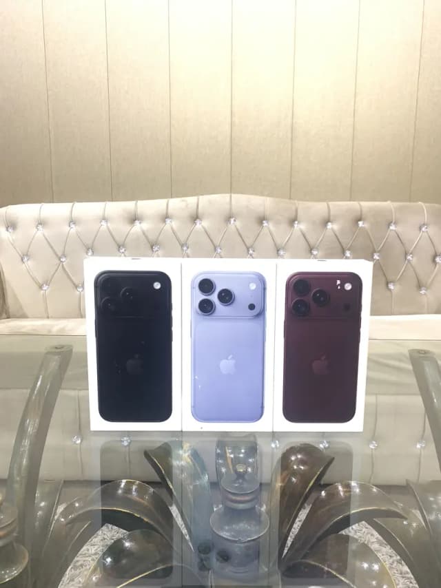 Apple Iphone 18 pro jv 256gb all colors available