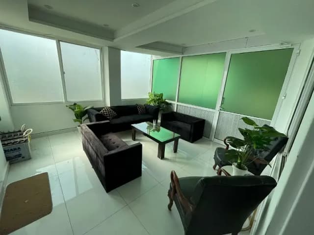 Kanal Ground Floor Available For Office Near Emporium Mall