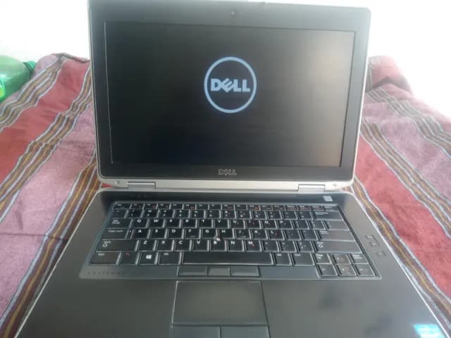 laptop for sale, exchange possible with high quality camera phone
