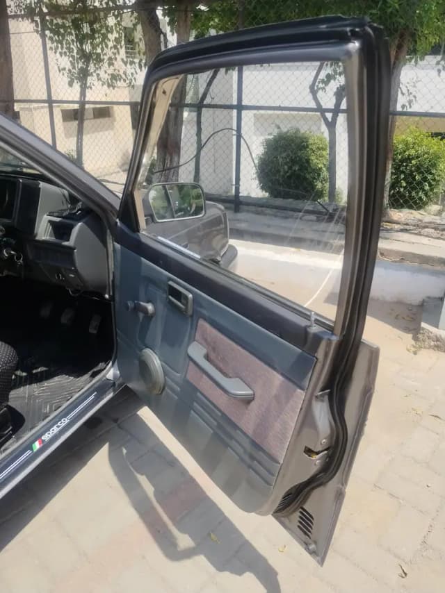 Suzuki Mehran VXR 2017
