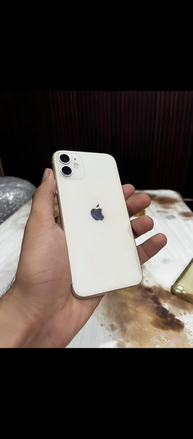 iPhone 11 64GB White