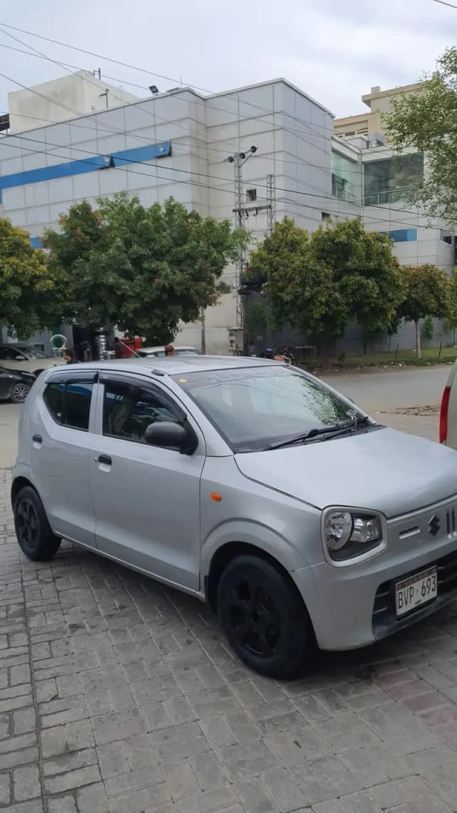 Suzuki Alto 2021