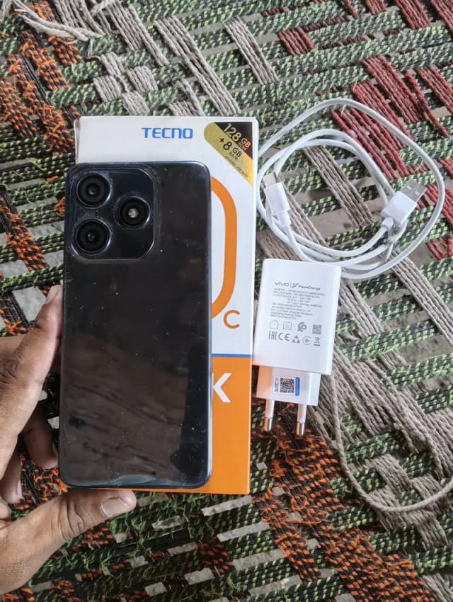 tacno spark 10c full box hi no open no repair 8.128