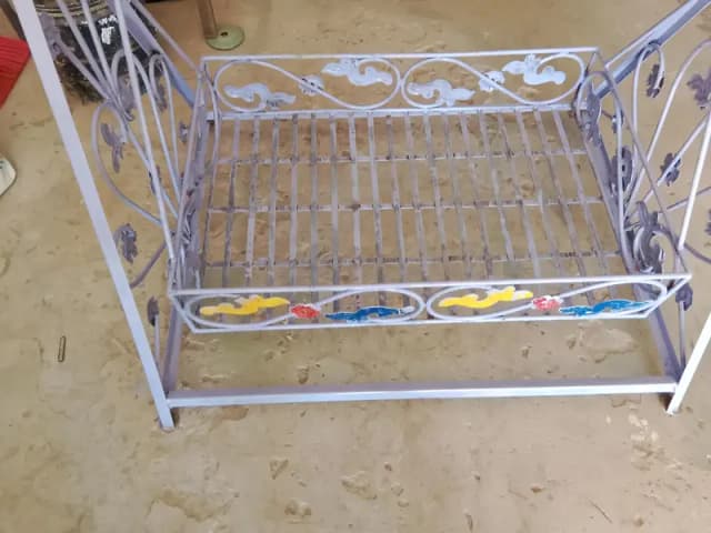 metal jhula