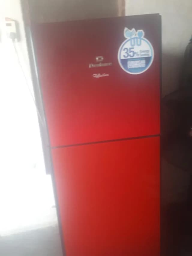 dawnlance fridge brand new condition medium sized 2 year used