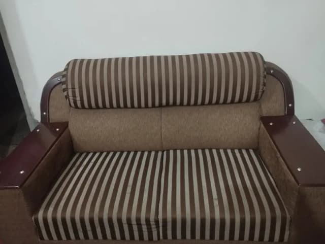 6 seater sofa set for sale / Sofa set /with glass wood tables
