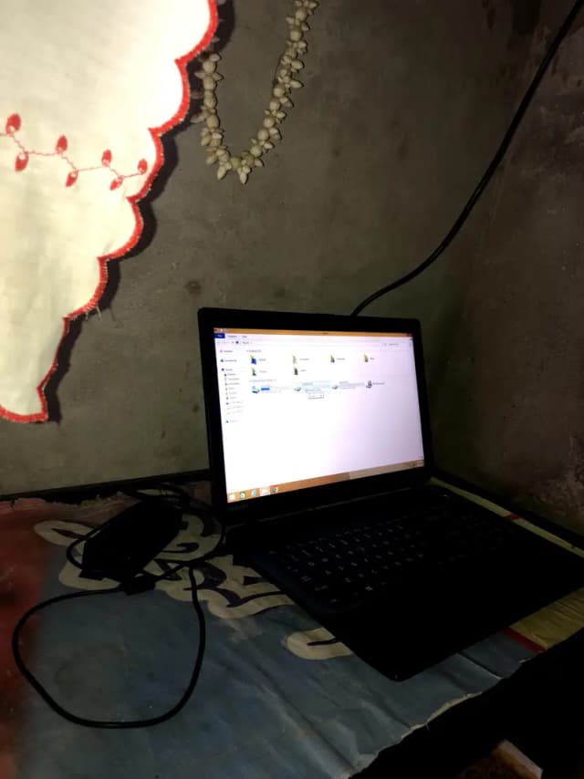 TOSHiba satellite C55D-5102(6GB ram (256gb ssd' 2gb graphoic card)