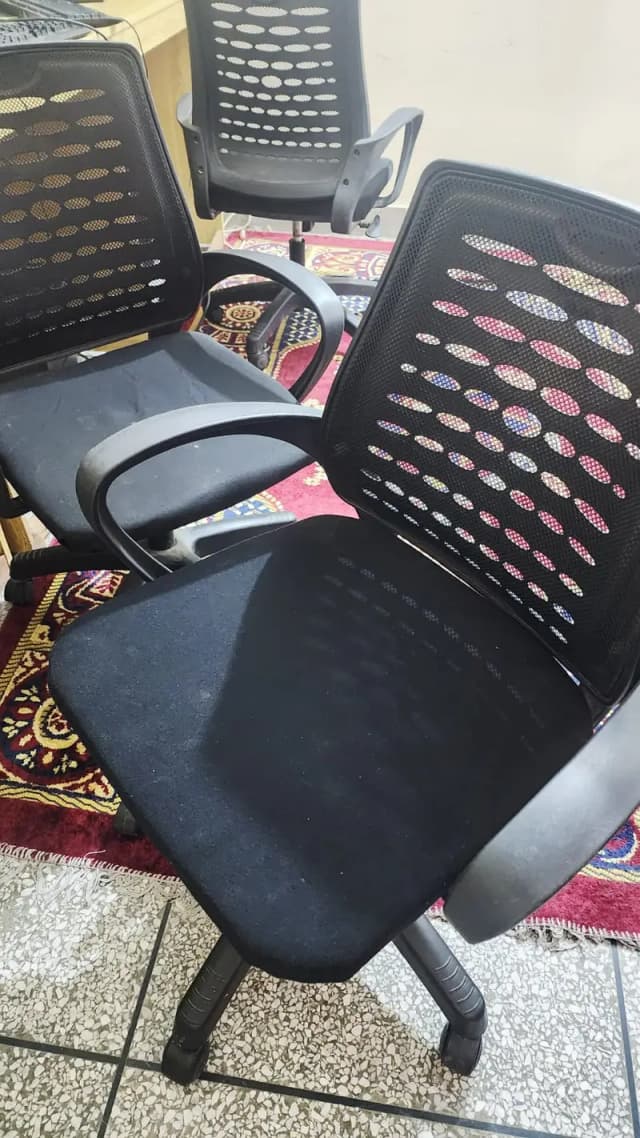 10 Revolving Chairs. Like New. .