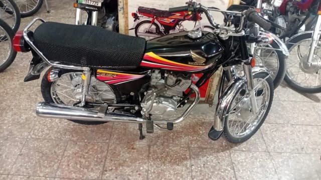 Honda CG 125 2012  Model | Lahore Number | Complete File + Smart Card