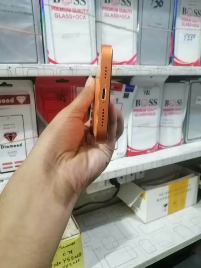 Apple iPhone XR