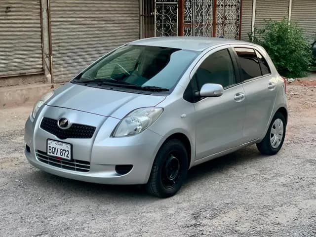 Toyota Vitz 2006 - Register 2011