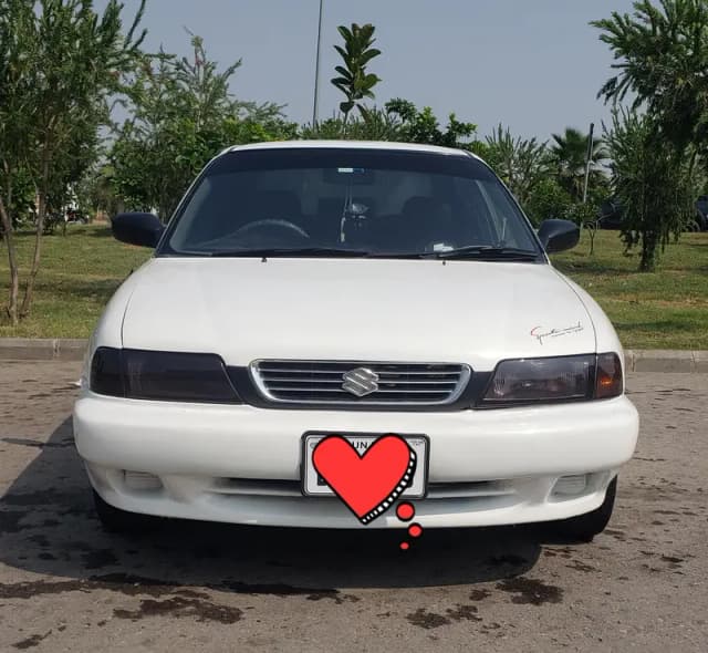 Suzuki Baleno 2000