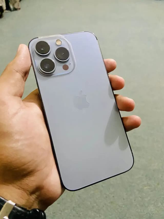 Apple iPhone 13 Pro