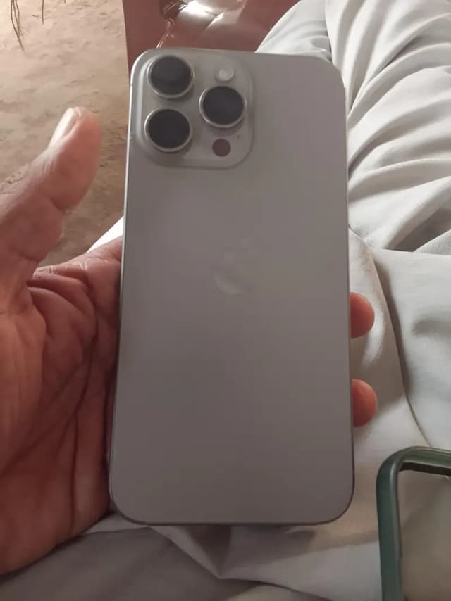 Apple iPhone 15 Pro Max