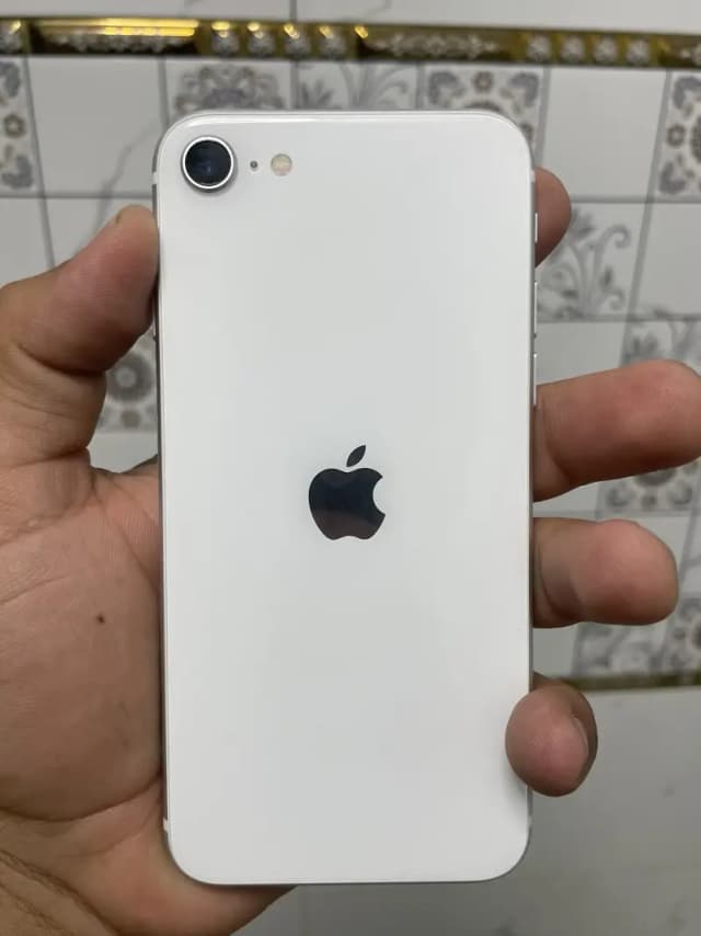 Apple iPhone SE
