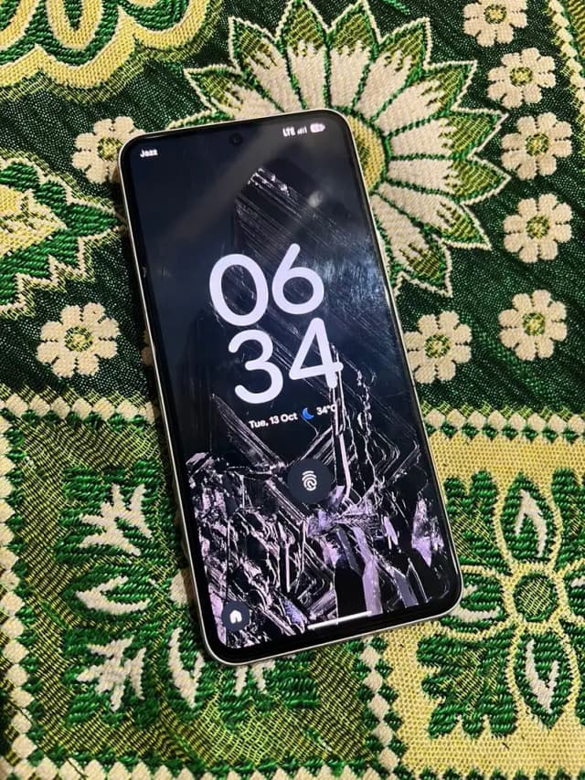 Google Pixel 8