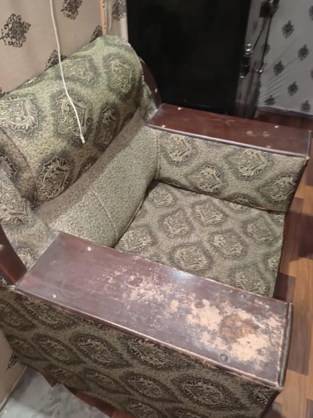 Sofa Set