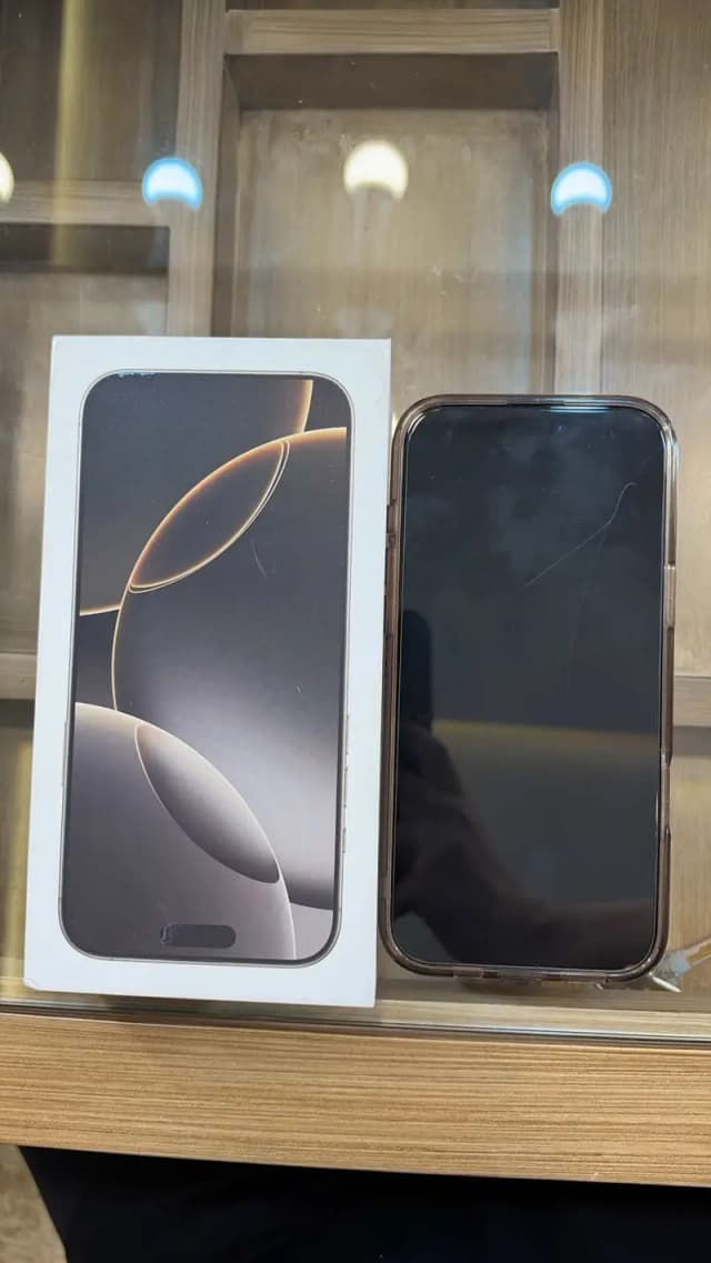 Apple iPhone 16 Pro Max
