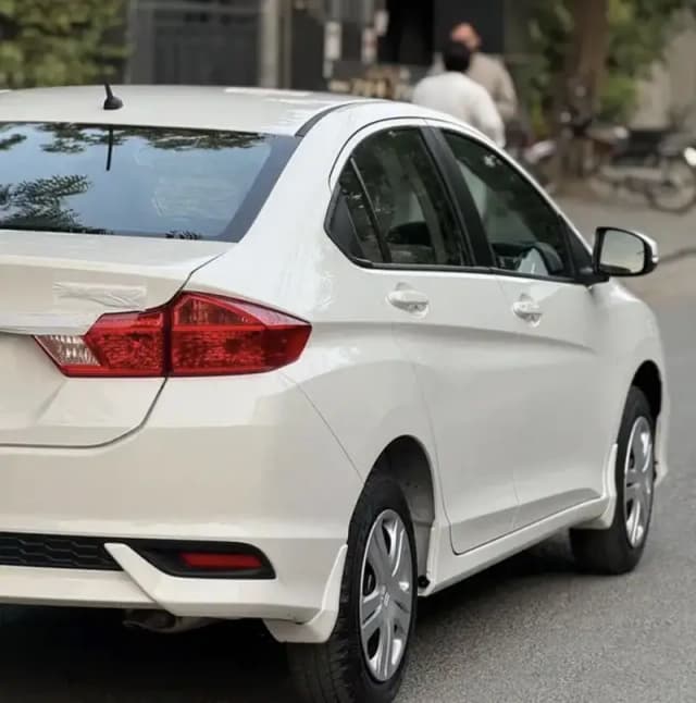 Honda City IVTEC 2026