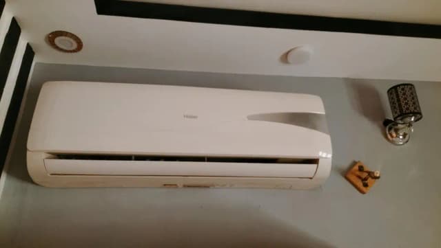 Inverter split AC urgent sell