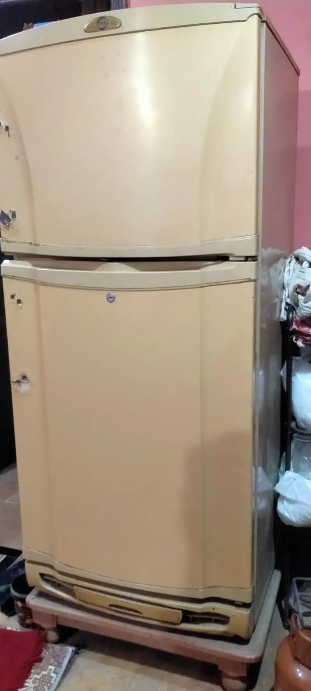 Pel Refrigerator