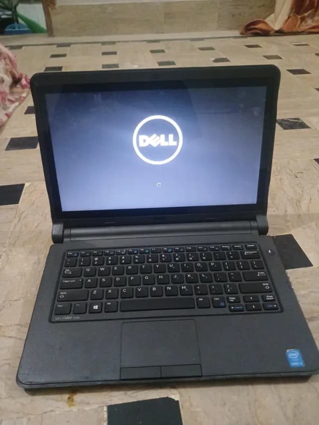 Dell lattitude 3340