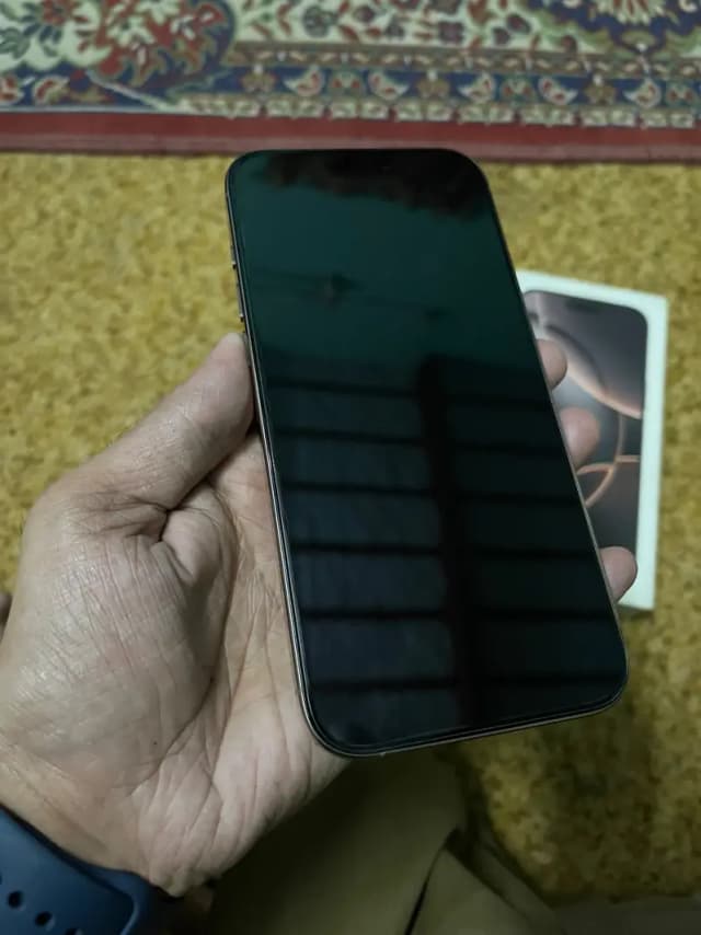 Apple iPhone 16 Pro Max