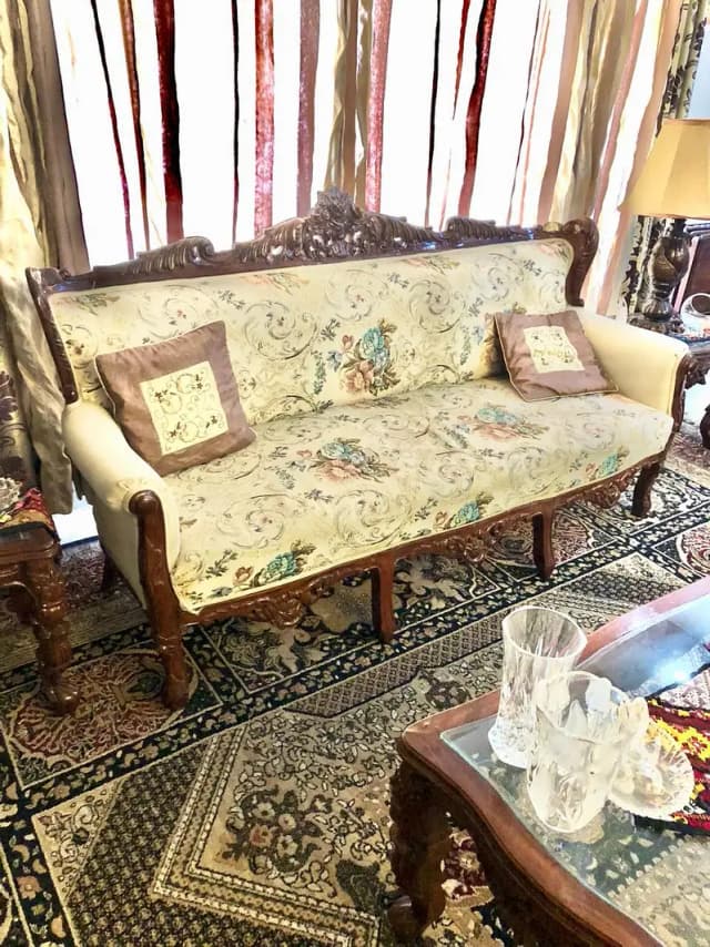 sofa set for sale