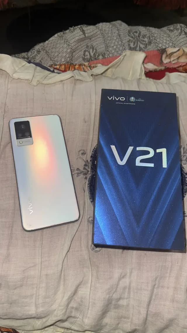 Vivo V21 box charger sath ha exchange possible