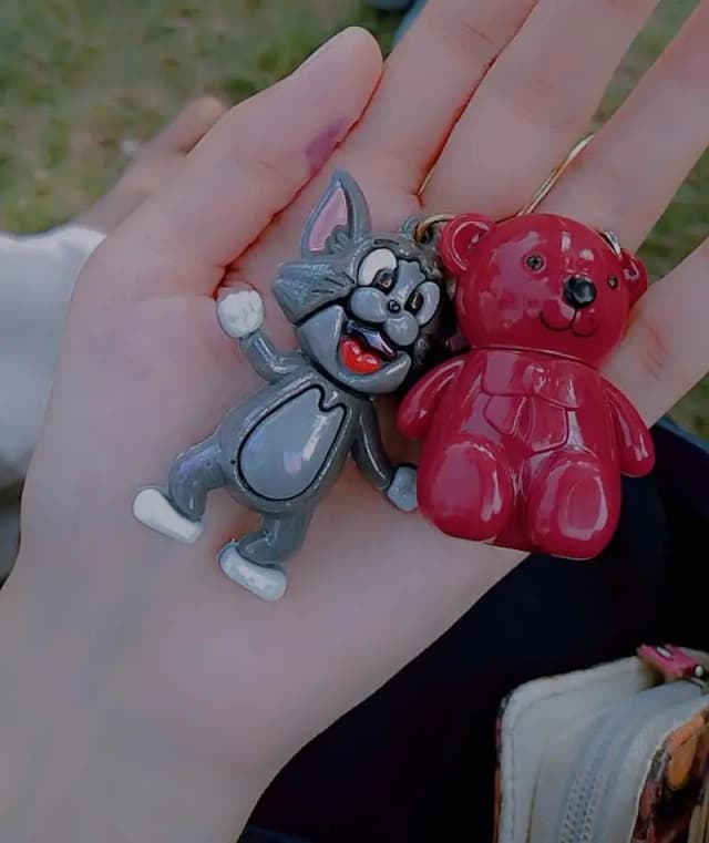 Tom key chain
