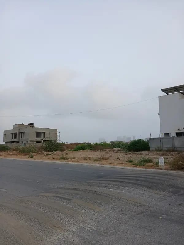 PLOT FOR SALE DHA Phase 8 Location: Street 32, OFF Khayaban-E Blial