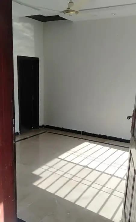 7 marla ground portion for rent in cbr town