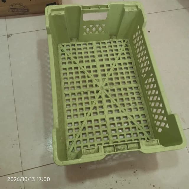 FOOD  BASKET