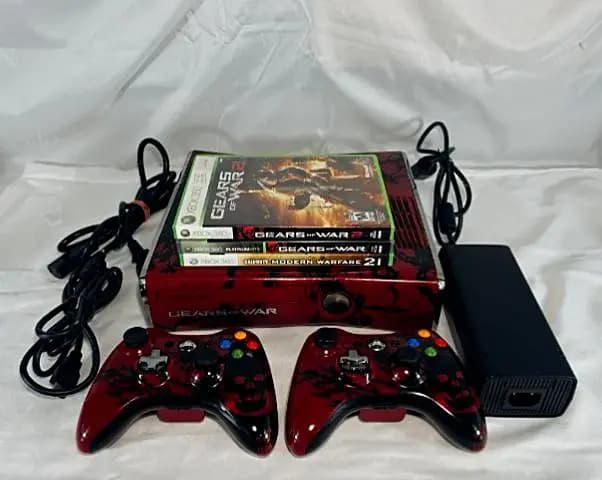 Xbox 360 S Gears of War 3 Limited Edition Console