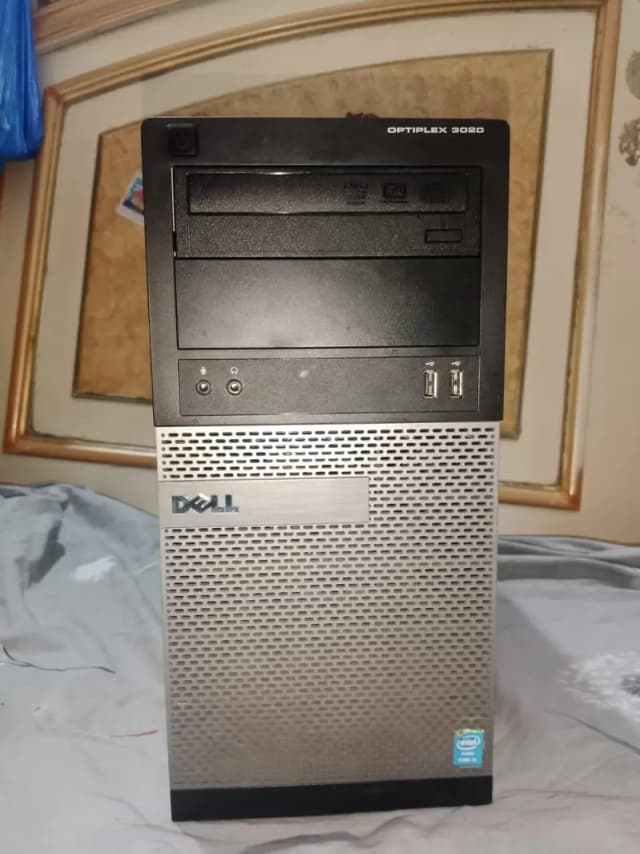 dell core i7 4th generation gaming PC 8gb ddr3 SSD 128 and 500 hdd