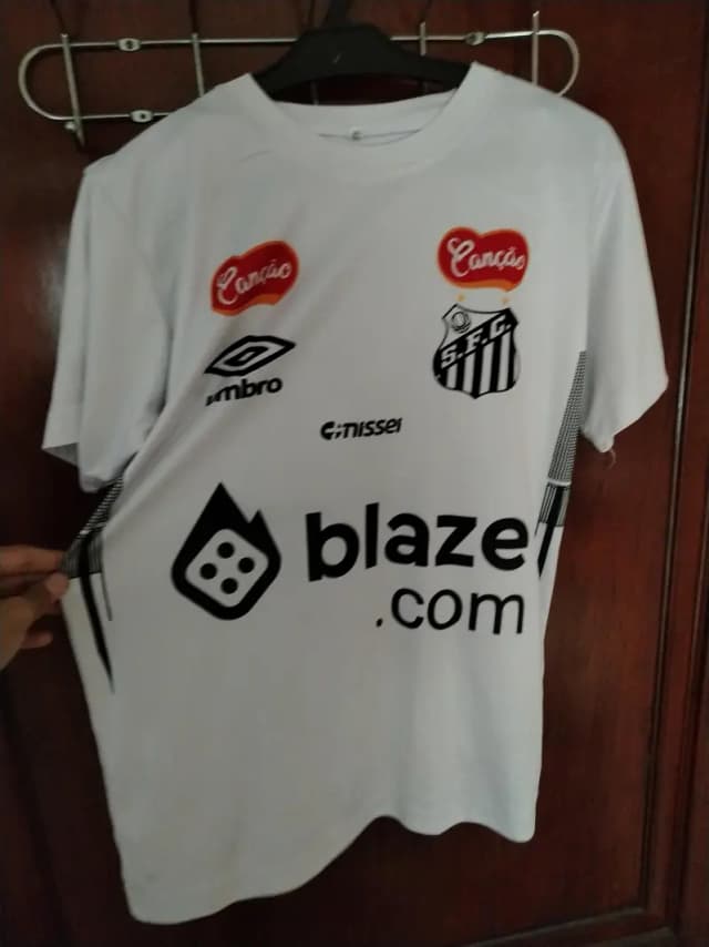 Neymar Santos kit