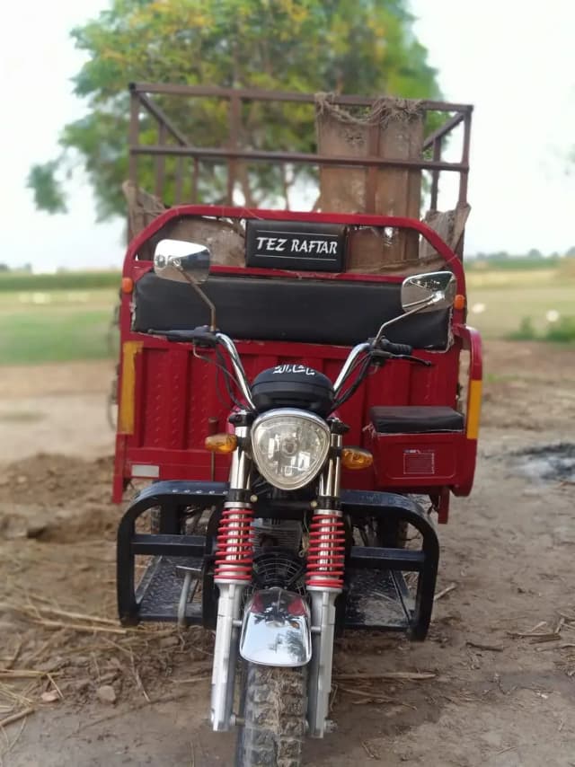 Tez Raftar riskshaw available