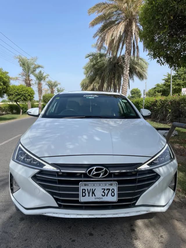 Hyundai Elantra 2.0 2023 Full Option