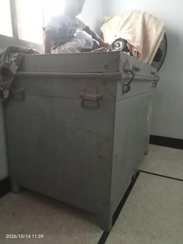 iron box