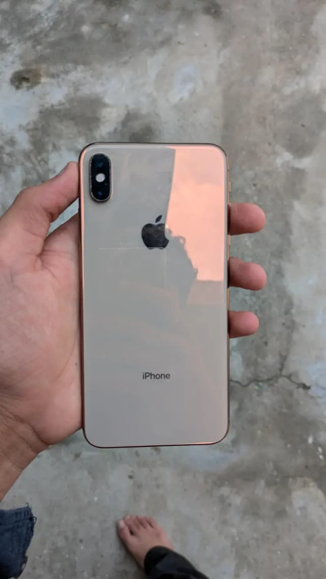 iPhone XS Max 256 gb pta aproved all. oringnal