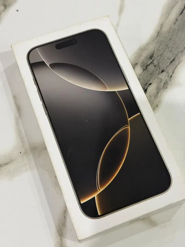 Apple iPhone 16 Pro Max