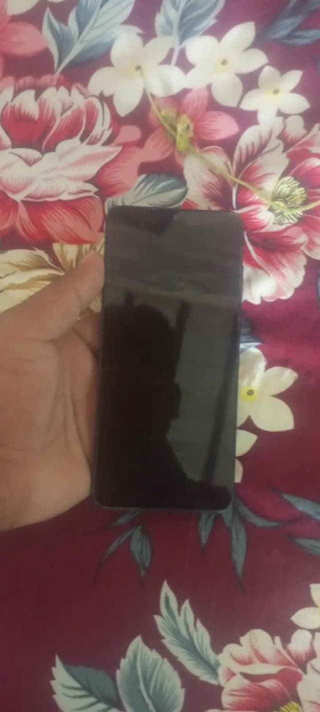 Samsung Mobile A06