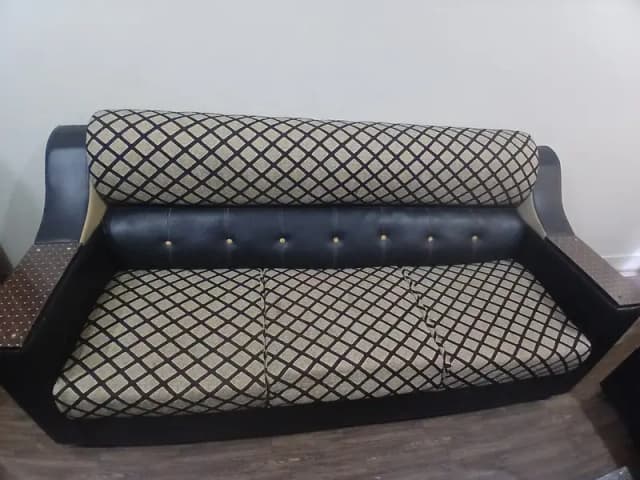 7 seater sofa set for sell