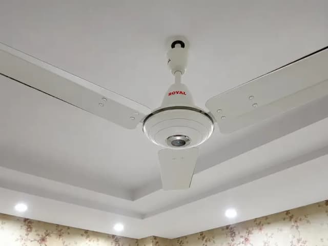 Royal fan for sale  4 used  fan