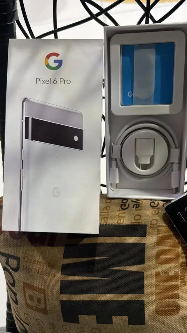 Google Pixel 6 Pro mobile 12/256/gb complete Saman for sale