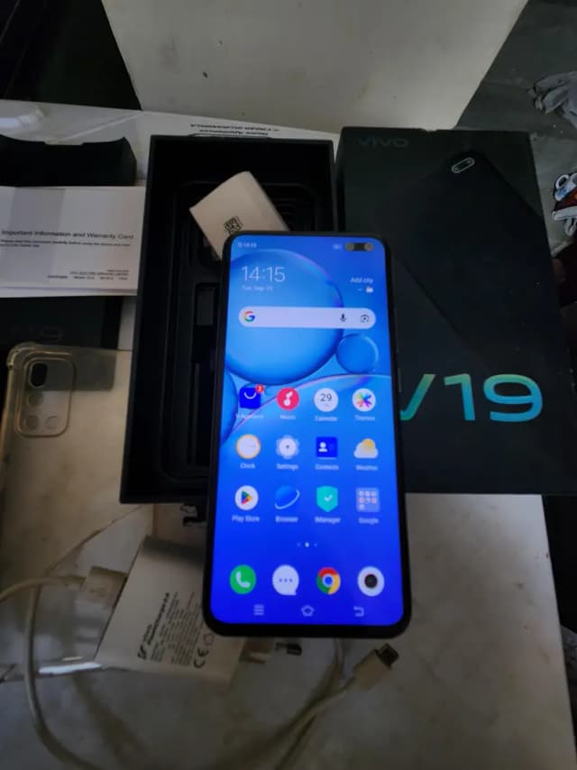 Vivo V19