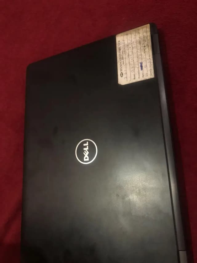 Dell i5 7th generation 8gb RAM 256GB SSD