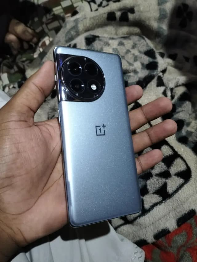 One Plus 11R